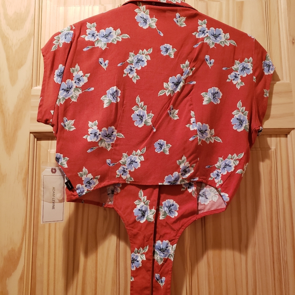 Crop top - Picture 2 of 3